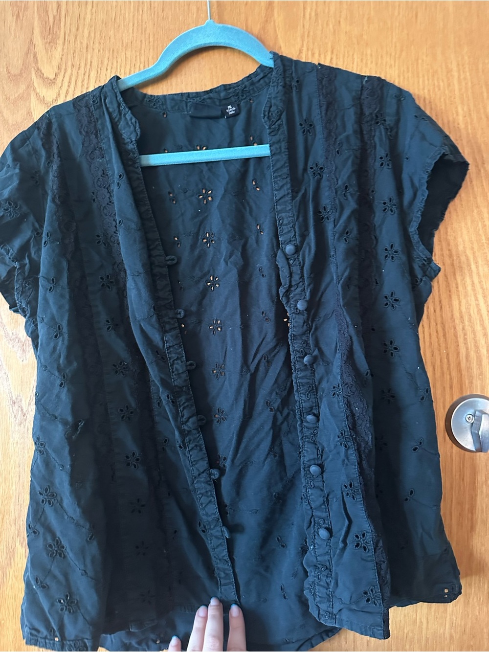 Sonoma Black Eyelet Short Sleeve Button-Front Blouse